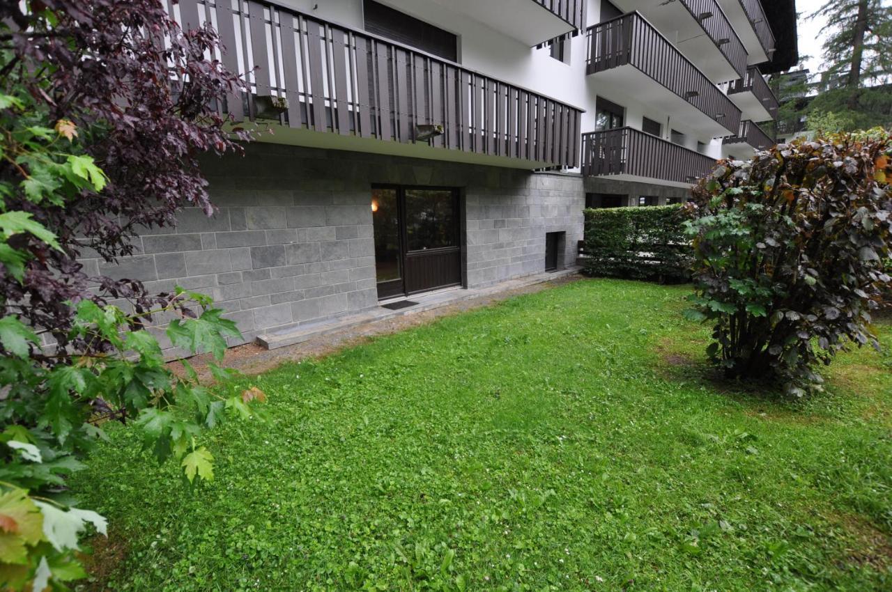 Au Petit Bois Apartment Шамони Екстериор снимка